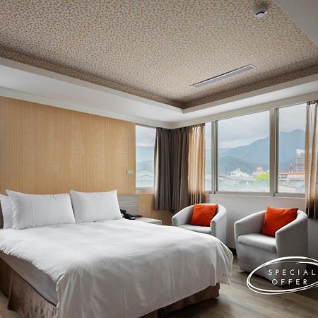 West Hotel Puli Bagian luar foto