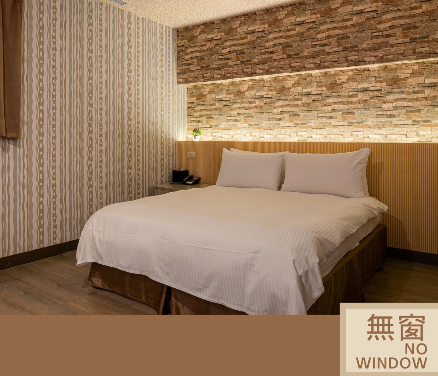 West Hotel Puli Bagian luar foto