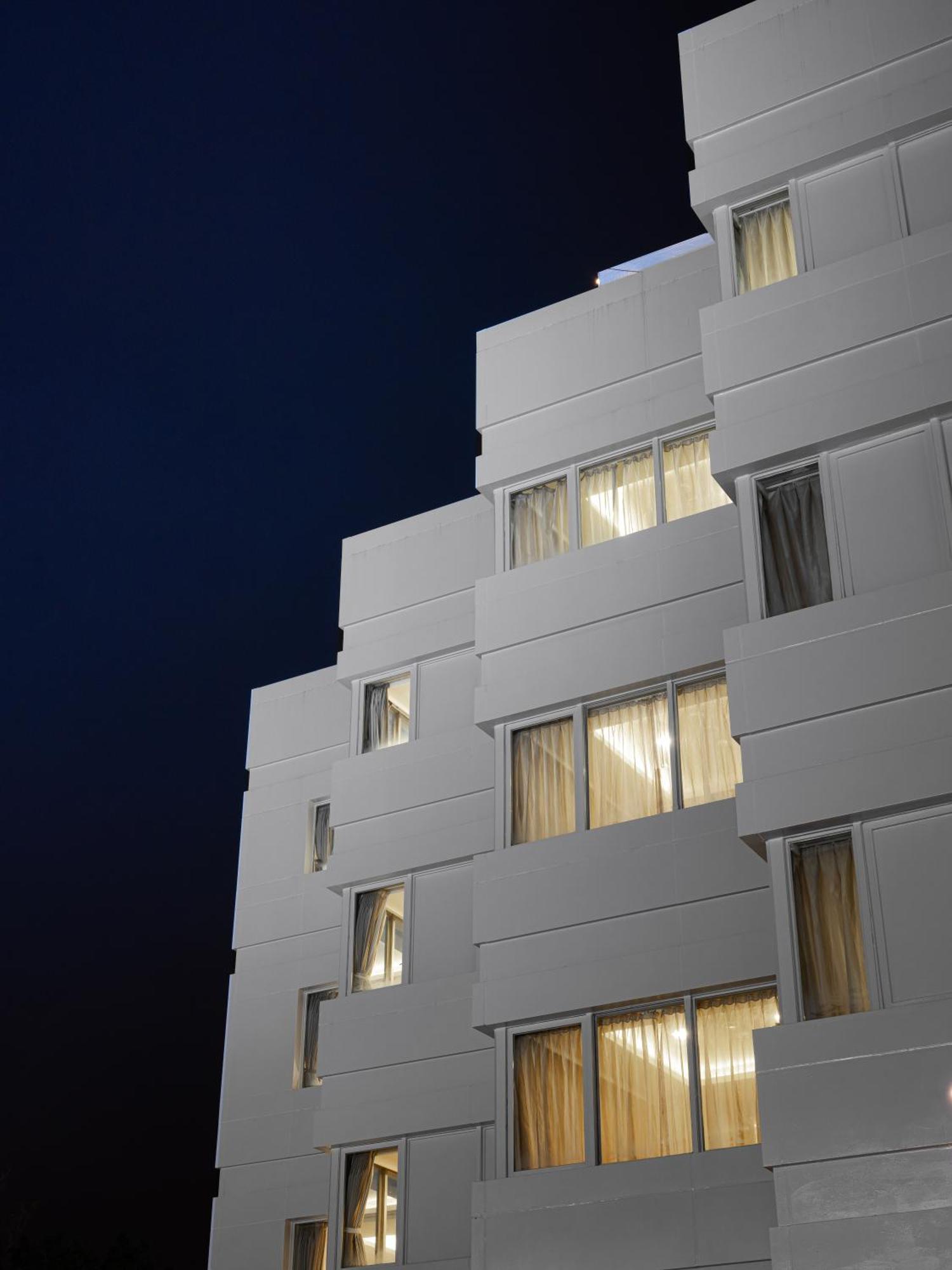 West Hotel Puli Bagian luar foto