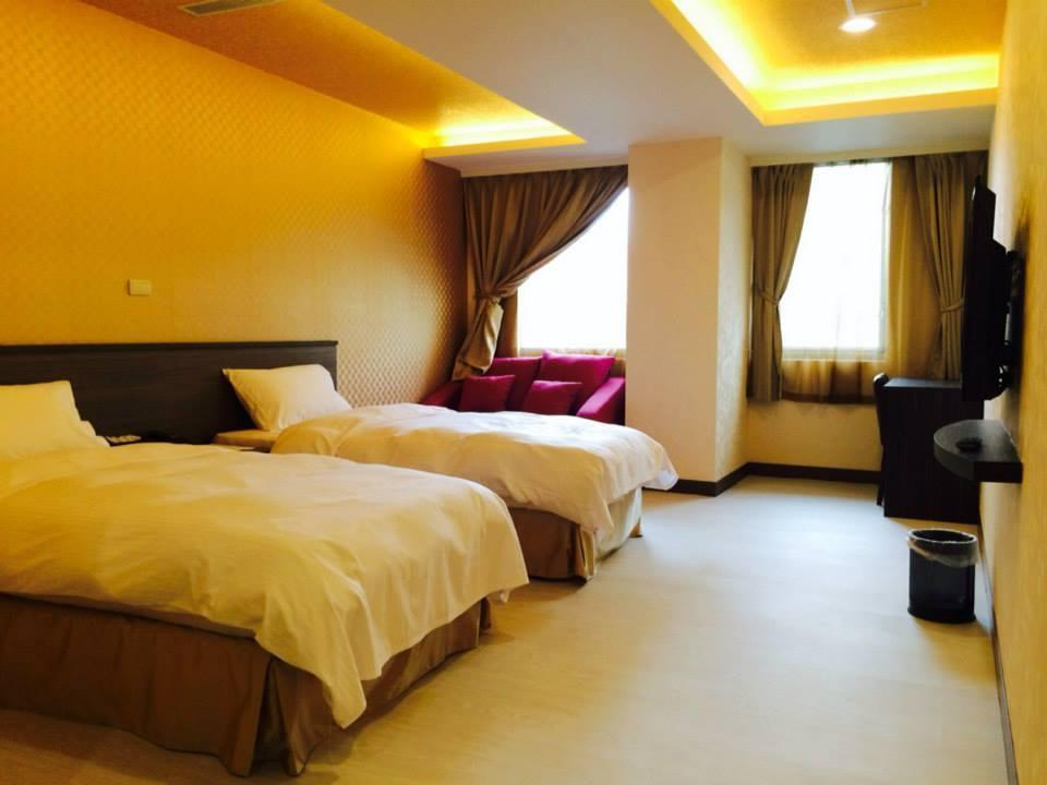 West Hotel Puli Bagian luar foto