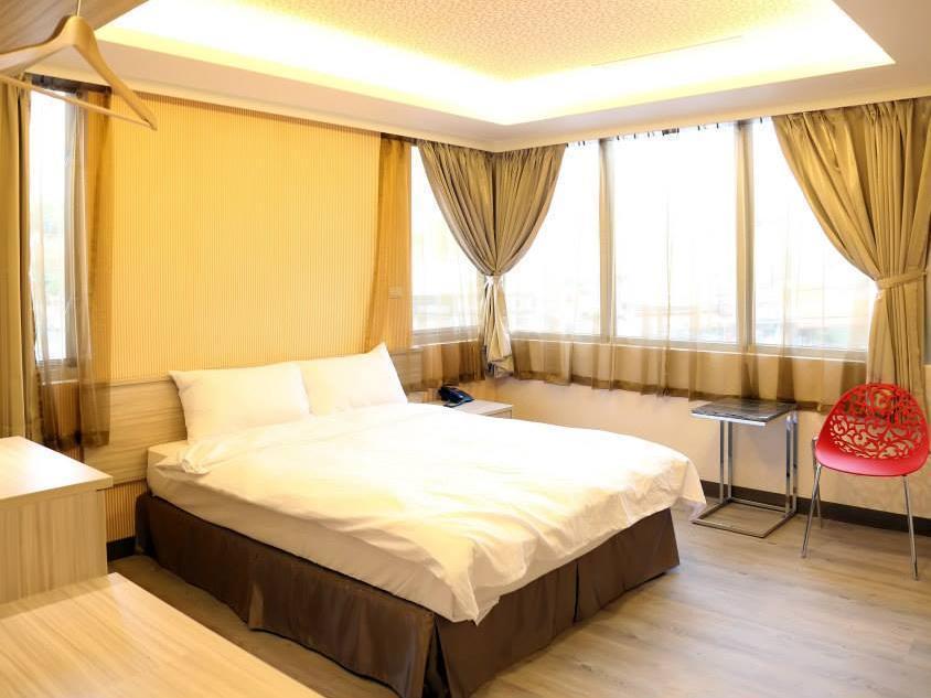 West Hotel Puli Bagian luar foto